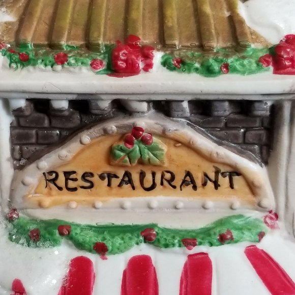 COBBLESTONE CORNERS 2004 Windham Lighted Restaurant - Pre-Owned - Picture 7 of 8